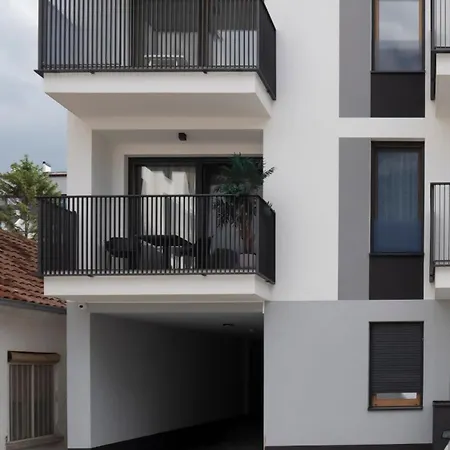 דירה Boutique Moonlight קרגיובאק